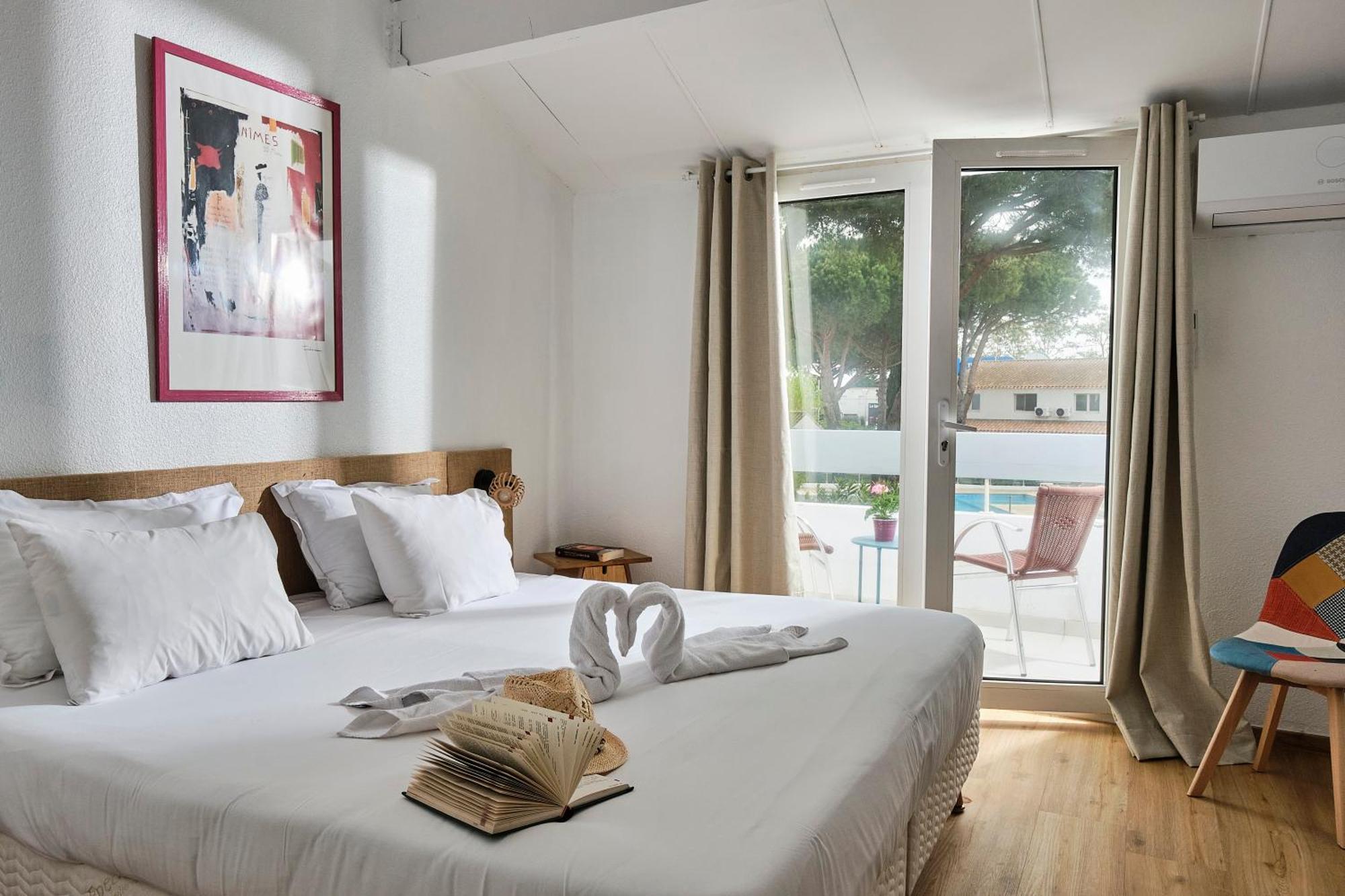 Artemia Aigues-Mortes - Hotel Avec Piscine المظهر الخارجي الصورة