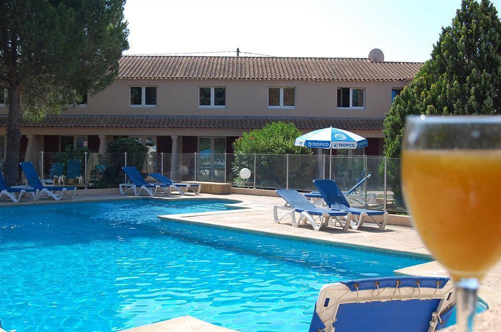 Artemia Aigues-Mortes - Hotel Avec Piscine المظهر الخارجي الصورة